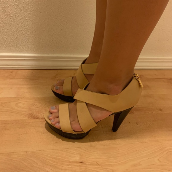 Leather Micheal kros wedges - Picture 6 of 7